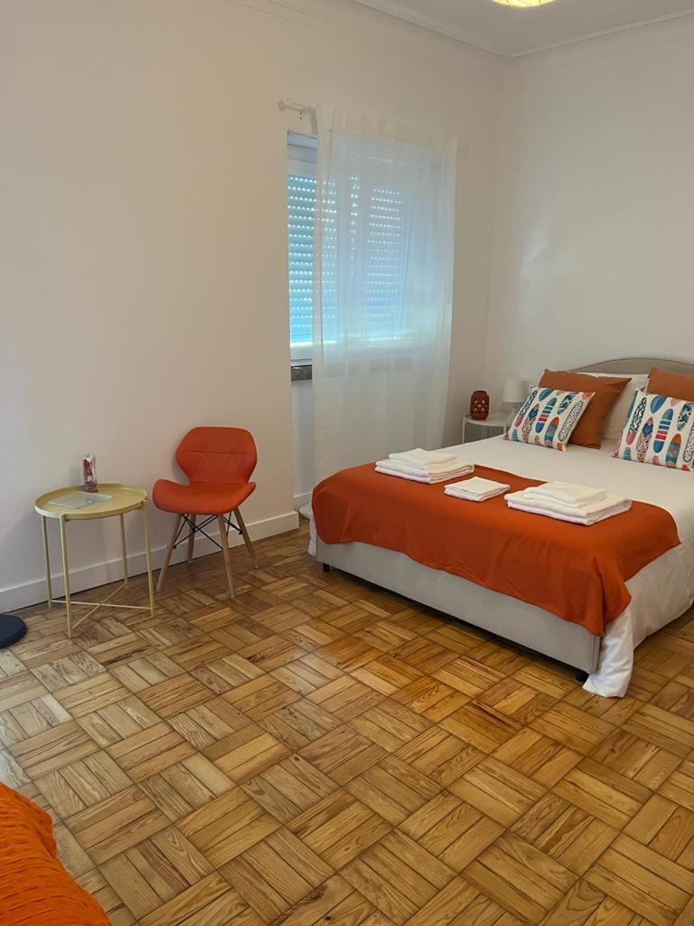 Alvalade II Airport Guest House ลิสบอน ภายนอก รูปภาพ